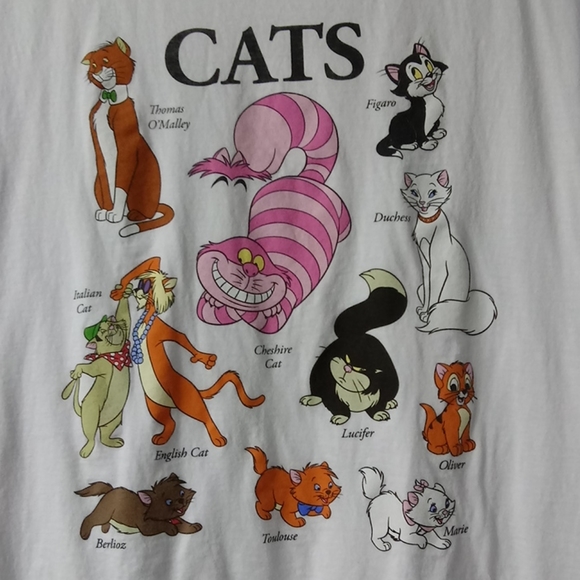 Disney Tops - Disney Cats shirt